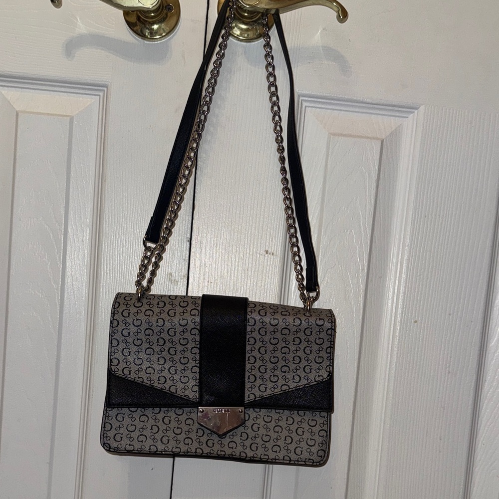 Guess Black and Gray Patterned Crossbody Bag